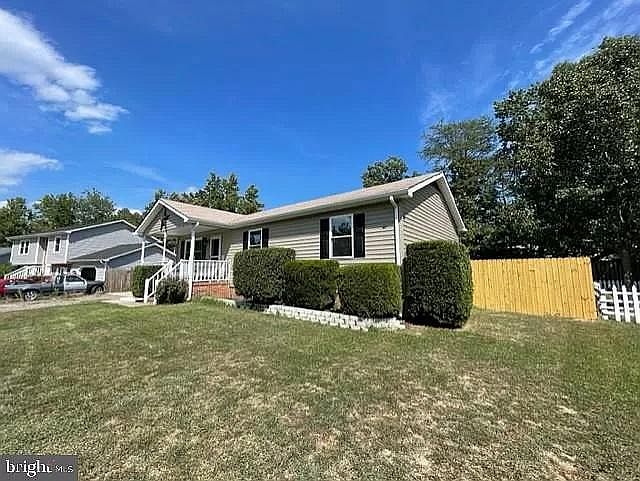 1st image of 11229 Griffith Way