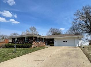 4201 N 29th Ter, Saint Joseph, MO 64506