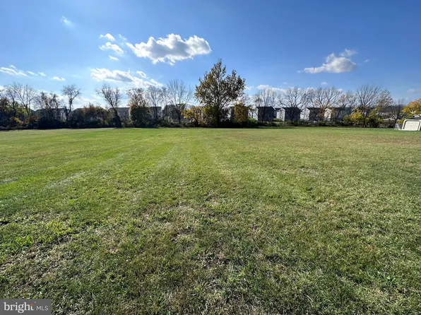 701 Beaver Creek Rd, Hagerstown, MD 21740