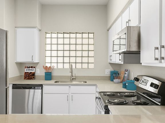 3rd image of 8820 W Bell Rd APT 211