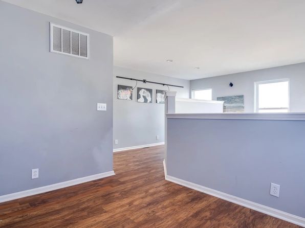 943 Baxter Ave Unit 101