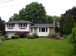 311 Brookhaven Rd, North Syracuse, NY 13212