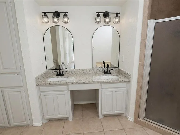 215 Mountainview Dr — Photo 10