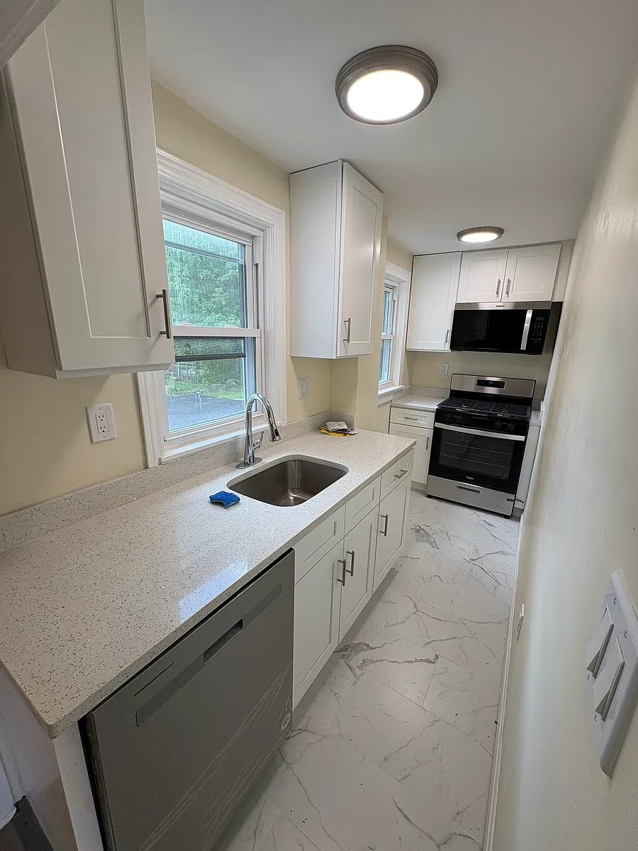 Building Photo - 18 Aldrich Rd #1