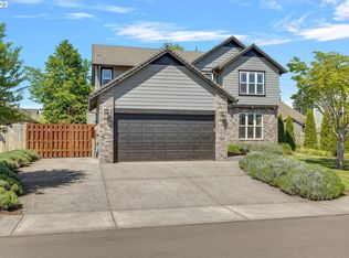 1355 N Hawthorne St, Canby, OR 97013