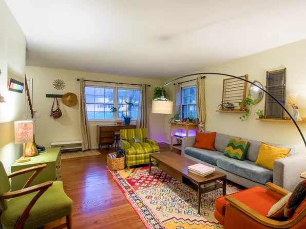 5910 Malabar Ln, Madison, WI 53711