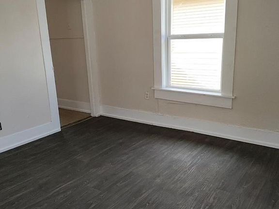 2nd image of 3918 Oats St