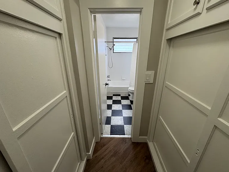 1733 Garfield Pl #16 — Photo 5