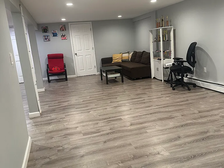 204 W Sherman Ave — Photo 16
