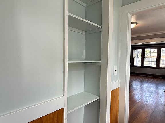 5th image of 23 Jonathan St #2