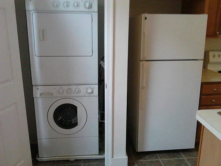 2112 Fleet St #B — Photo 4