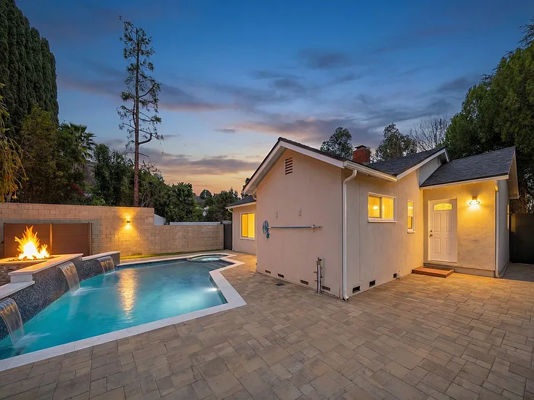 22247 De La Osa St — Photo 49