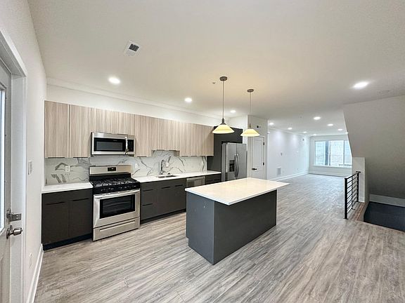 3rd image of 2501 E Schiller St #Bi9