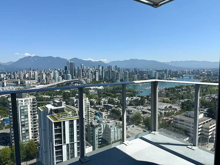 2488 Granville St — Photo 143
