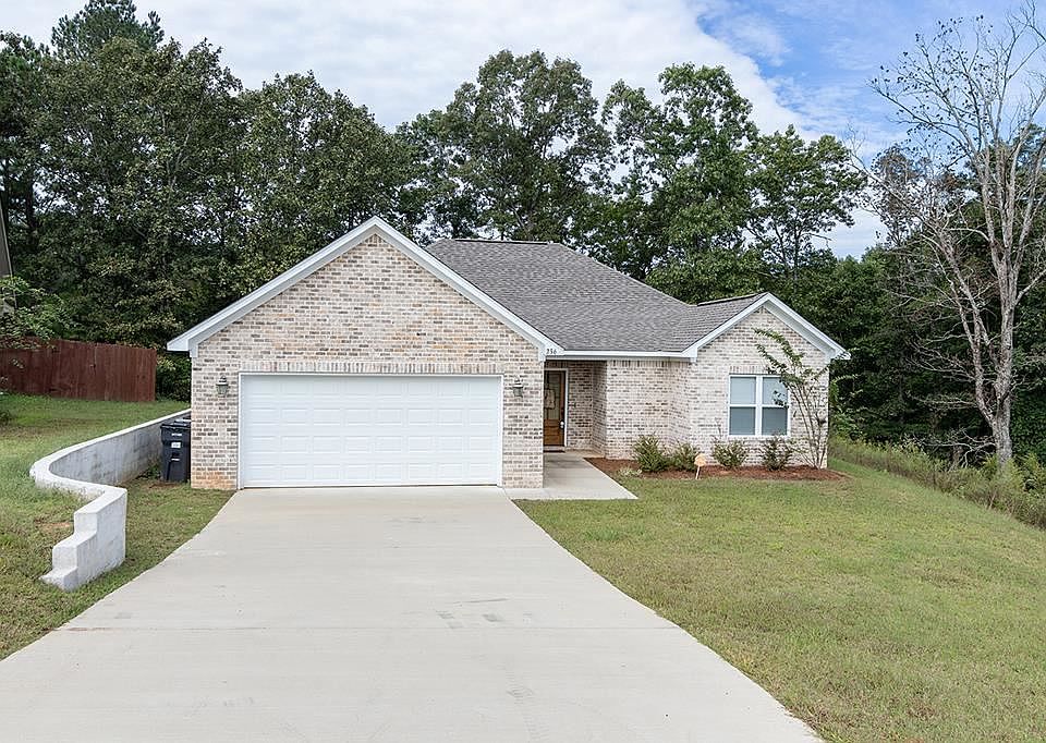 1st image of 236 Forest Glen Dr