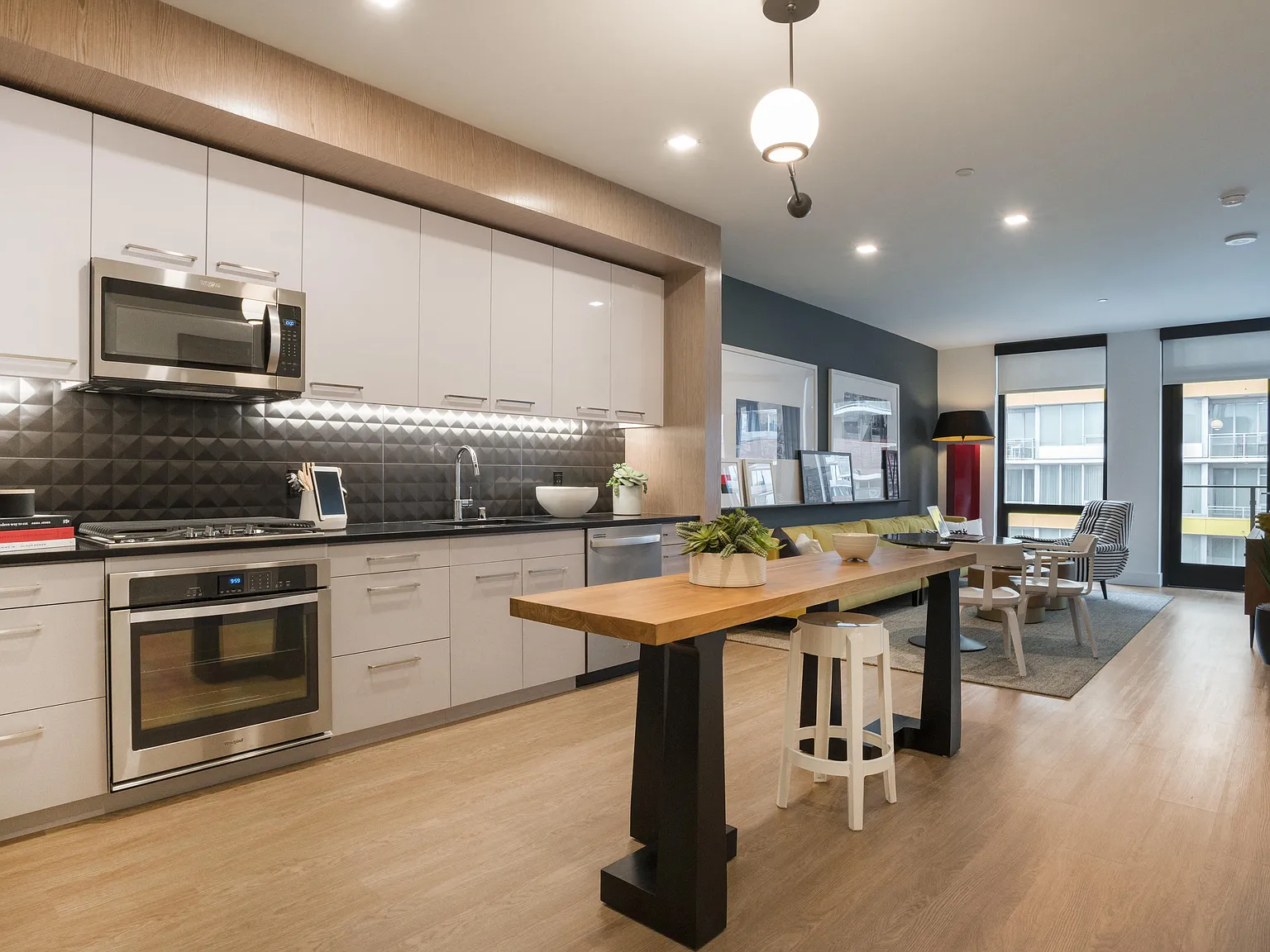 Shift Apartments — Photo 1