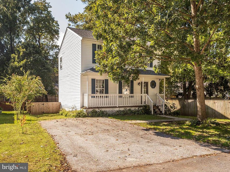 1st image of 303 Norfolk St