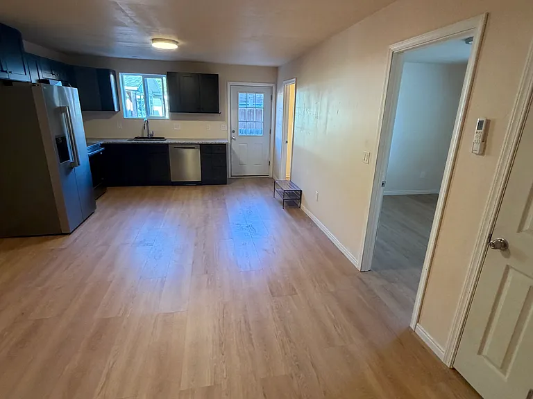190 E 4380 N — Photo 18