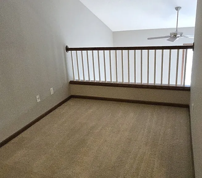 18401 Lafayette Way — Photo 24