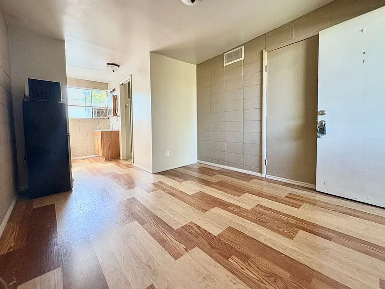 805 S Cheyenne St — Photo 8