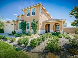 18199 Homeland Ln, Riverside, CA 92508