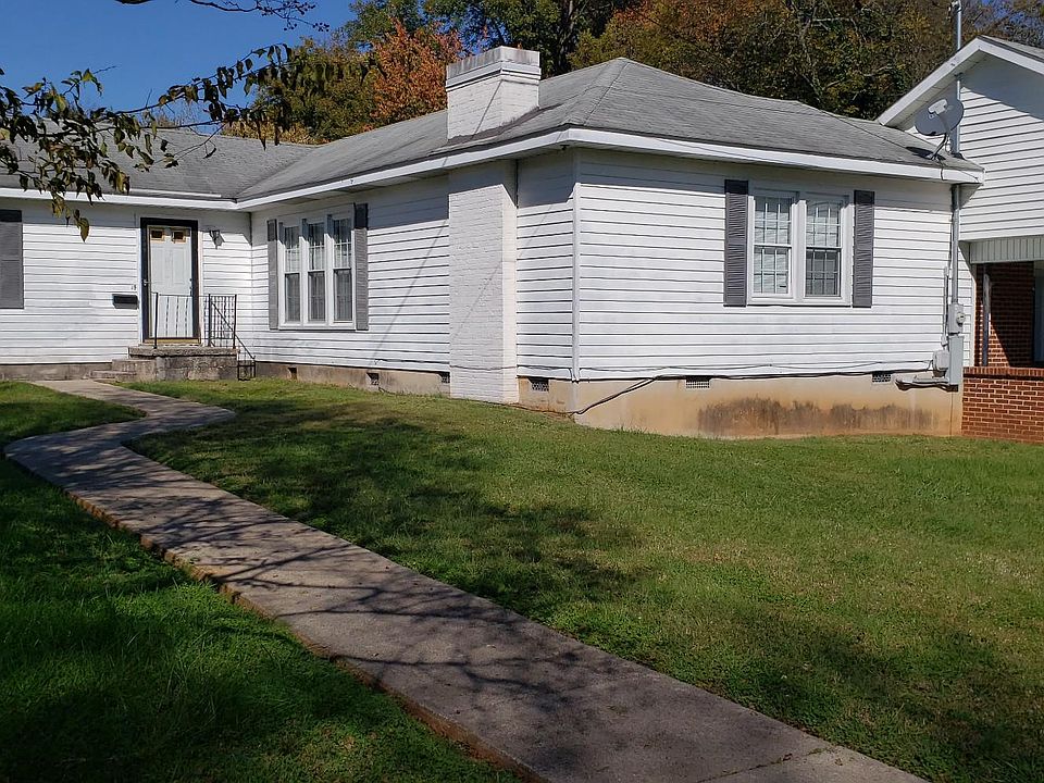 1st image of 709 Cumberland Dr