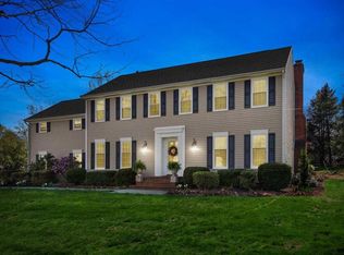 1410 Detwiler Dr, York, PA 17404