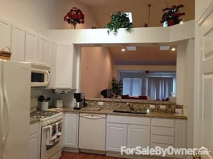 4th image of 756 N Hidden Harbor Dr