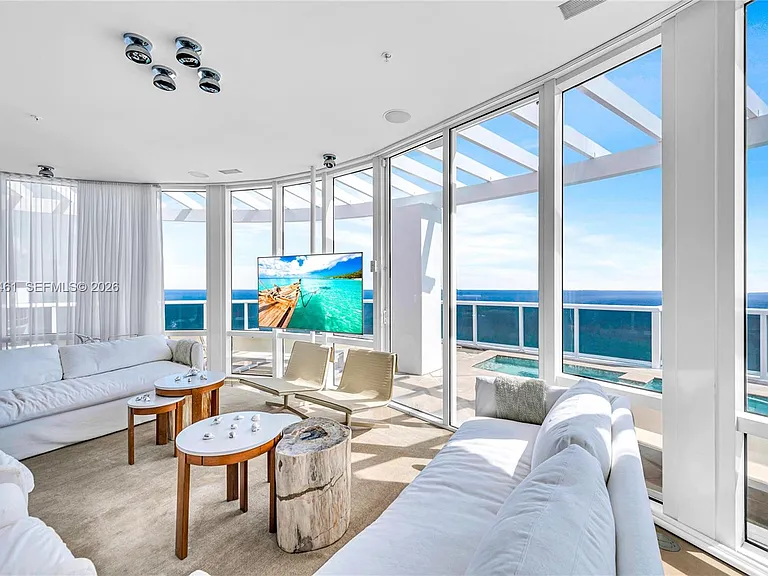 18101 Collins Ave #5509 — Photo 26