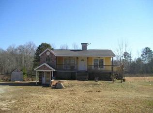 148 Honey Bear Dr, Griffin, GA 30223