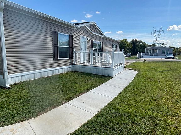 Exterior Image-1-Fleetwood Duck River Estates