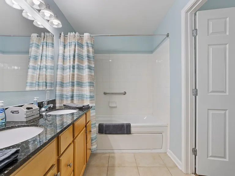 Beachview Dr — Photo 8