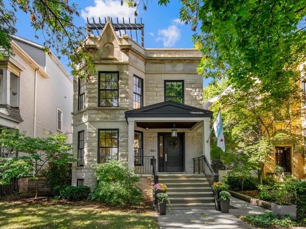 3822 N Hoyne Ave, Chicago, IL 60618