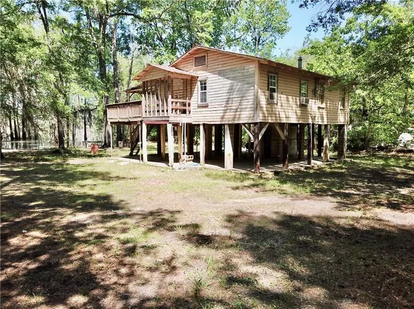 155 Wagon Wheel Rd, Campti, LA 71411