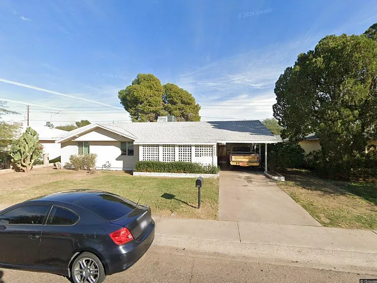 9027 N 18th Dr — Photo 15
