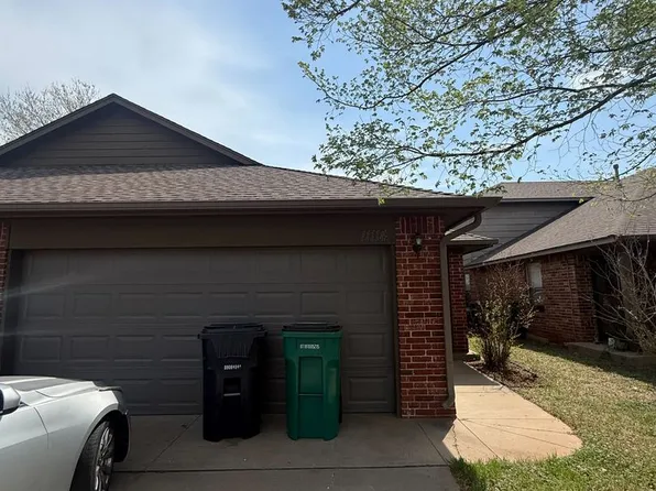 Tracy Lloyd's, 5699 N Coltrane Rd, Forest Park, OK 73121