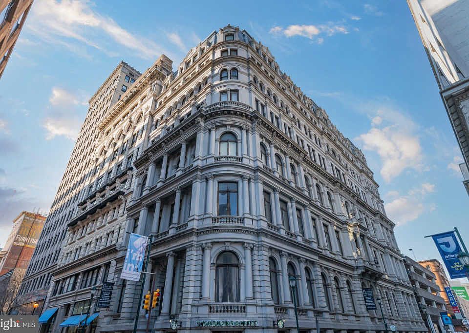 1st image of 1001 Chestnut St #901W