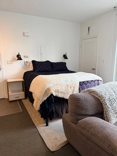 875 G Street — Photo 3