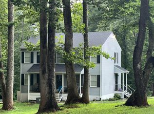 210 Foxcroft Dr, Monroe, VA 24574