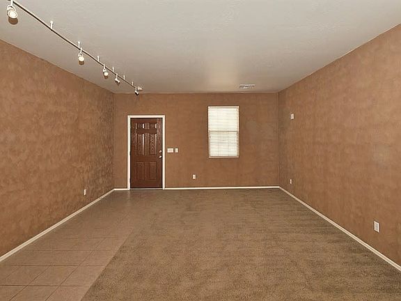 4th image of 6423 S 71st Dr