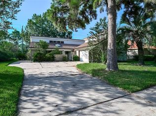 5939 Donwhite Ln, Houston, TX 77088