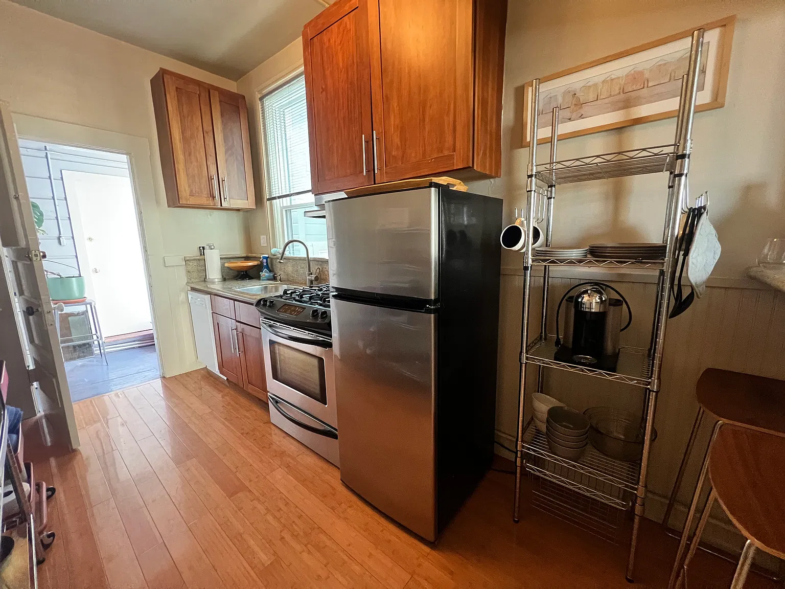 300 Chattanooga St — Photo 4