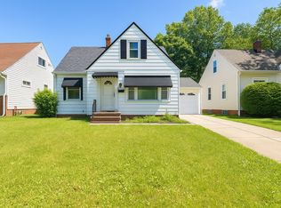 983 S Green Rd, Cleveland, OH 44121