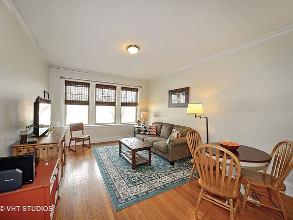 3rd image of 205 Chicago Ave APT 2