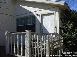 4th image of 315 Colleen Dr