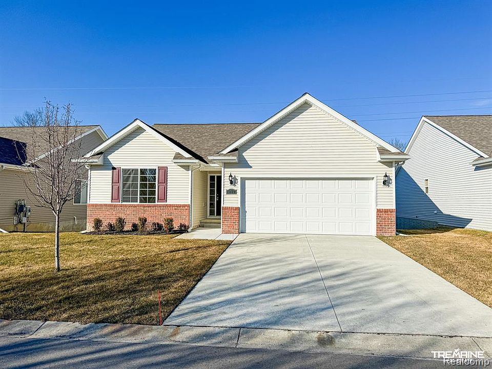 4419 Cross Creek Blvd Burton MI 48509 Zillow