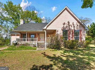 121 Mixon St, Griffin, GA 30224