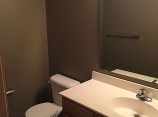 2641 Yellowstone Dr, Hastings, MN 55033