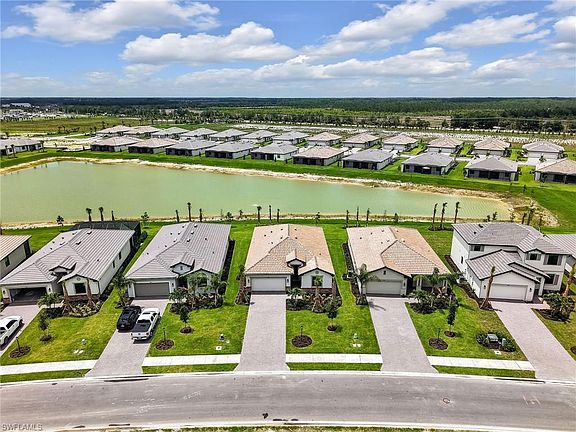 5th image of 19097 Hinkley Dr