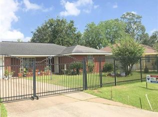 9029 Woodlyn Rd, Houston, TX 77078